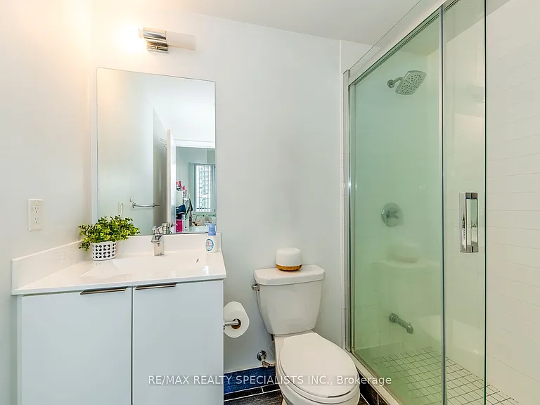 20 Shore Breeze Dr #1404 — Photo 18