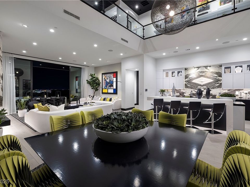 553 Overlook Rim Dr, Henderson, NV 89012 | Zillow