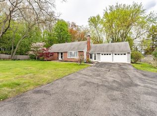 689 Parker St, East Longmeadow, MA 01028