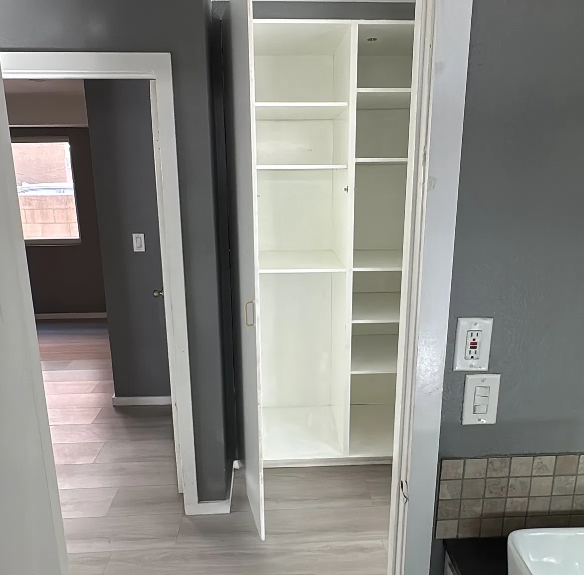 2 bed, $2,500 — Photo 3