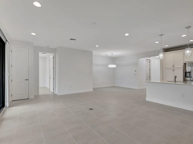 12557 SW Rain River Dr — Photo 18
