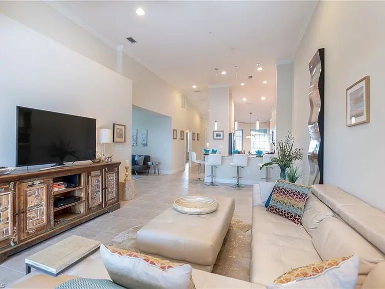 9419 Benvenuto Ct #204 — Photo 30