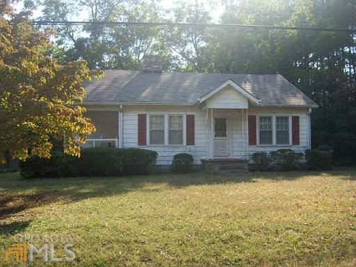 2nd image of 2102 Flat Shoals Rd SW