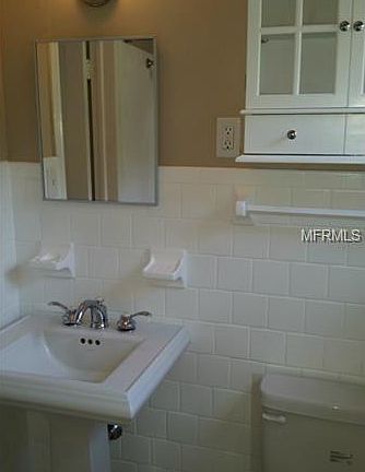 4th image of 5214 S Puritan Ave