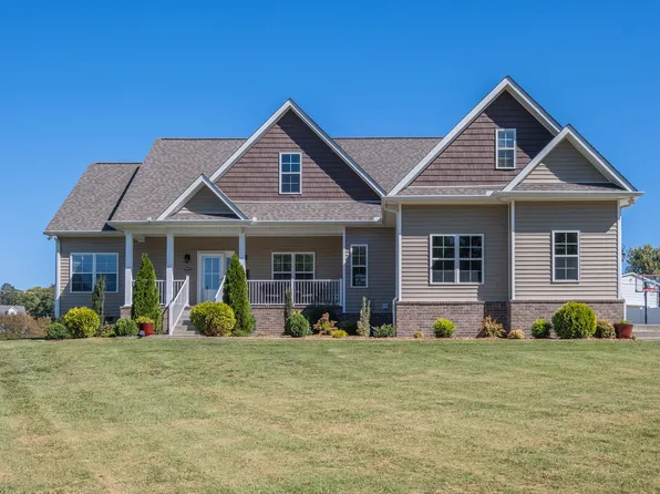 6043 Hill Cir, Bon Aqua, TN 37025