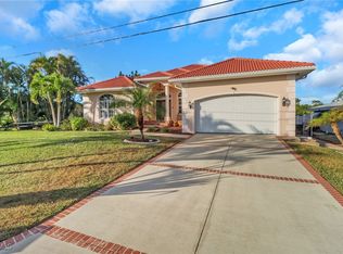 1298 Thompson St, North Fort Myers, FL 33903