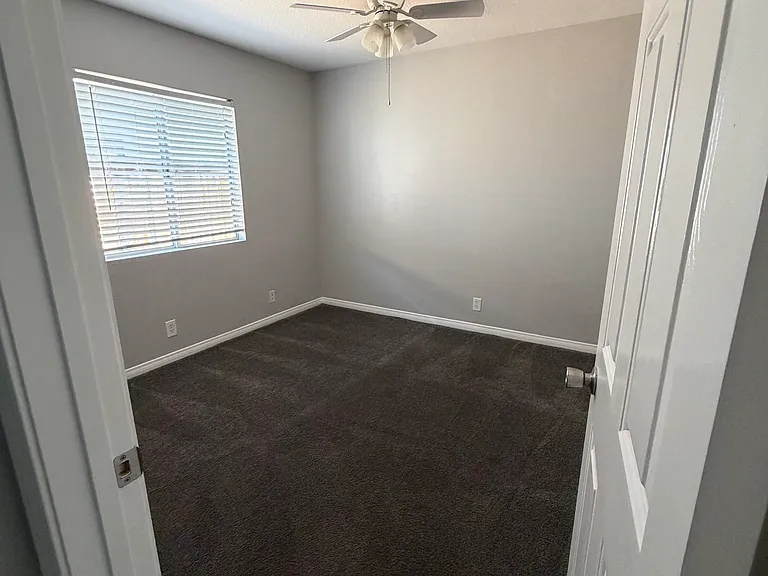 24056 Golden Pheasant Ln — Photo 11