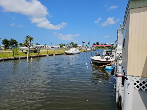 4500 Pine Island Rd NW Lot 4, Matlacha, FL 33993