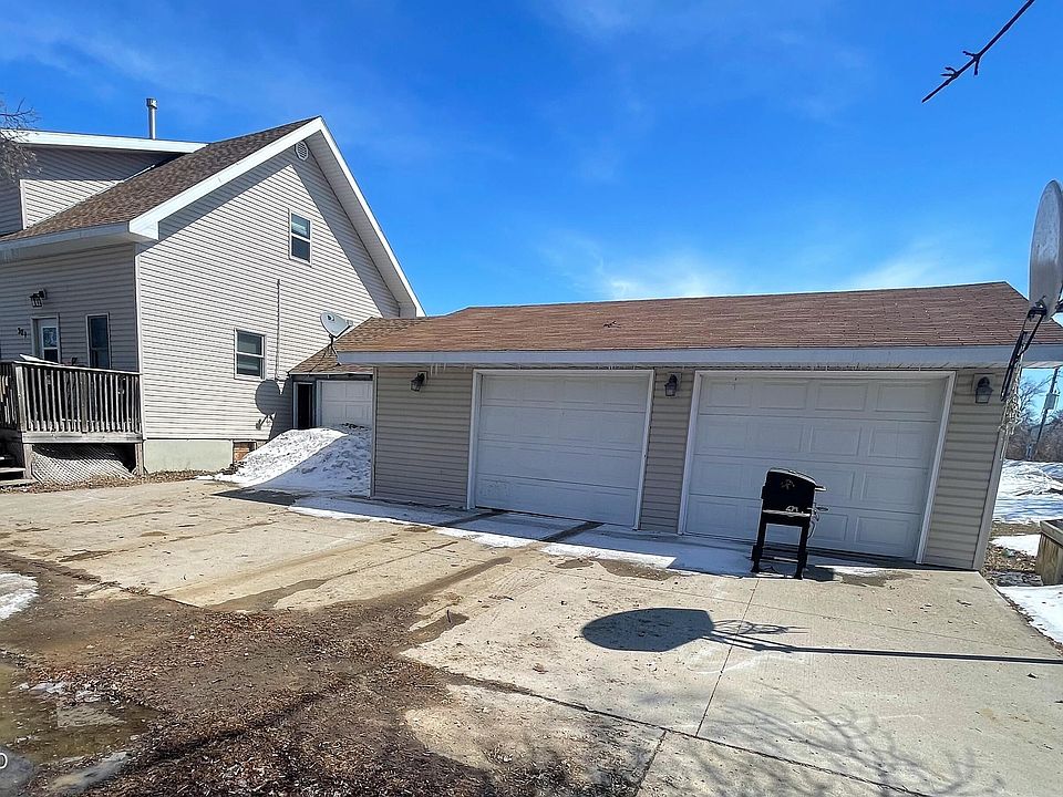 301 E Harry St, Castlewood, SD 57223 Zillow