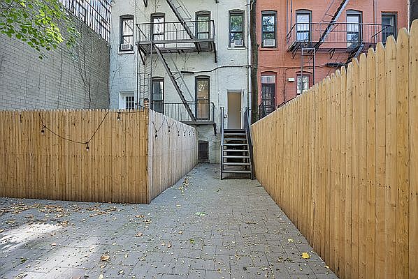 1st image of 345 E 92nd St #1E