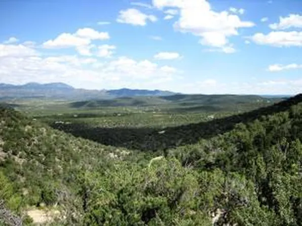 80 Skyline Ct, Sandia Park, NM 87047