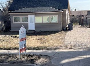 222 County Rd, Evanston, WY 82930
