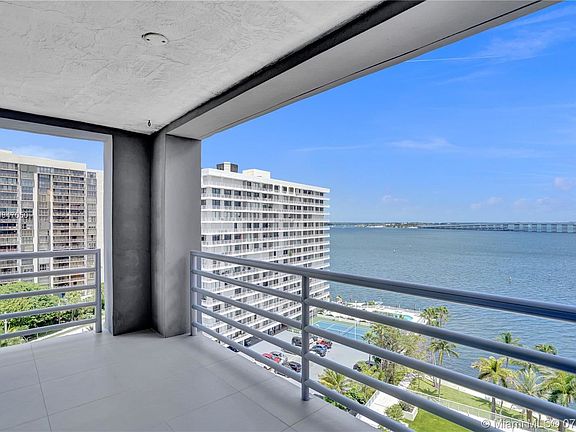 5th image of 1541 Brickell Ave #C1205