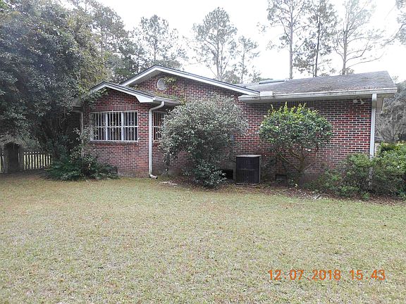 2nd image of 3113 Parkridge Dr