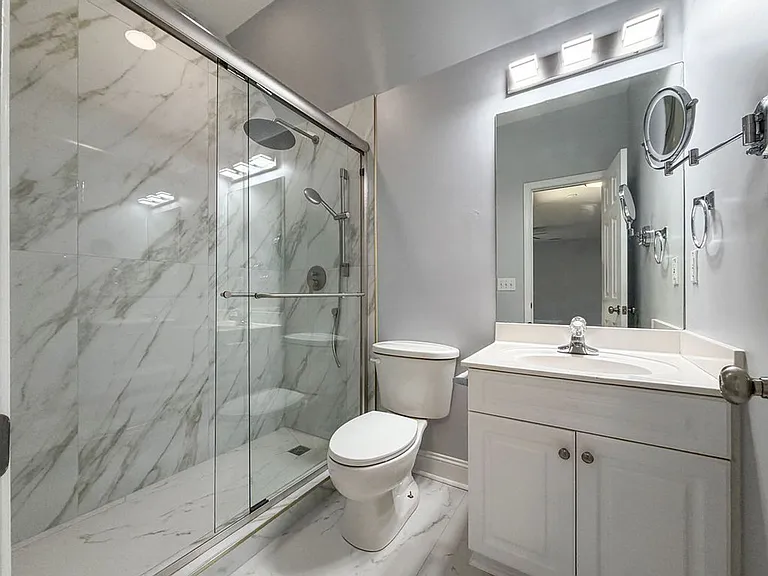 4040 Alston Way — Photo 22