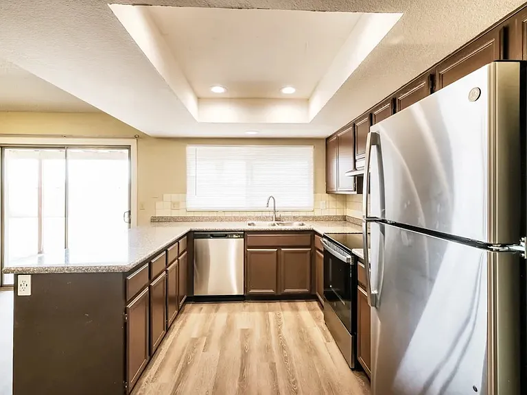 9508 W Las Palmaritas Dr — Photo 6