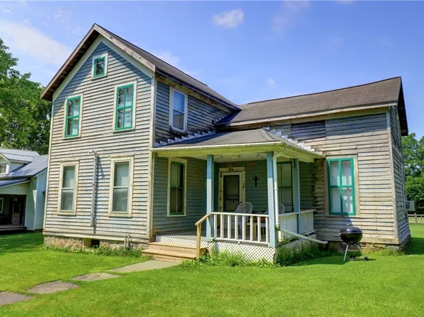 1867 Poplar Ridge Rd, Aurora, NY 13026