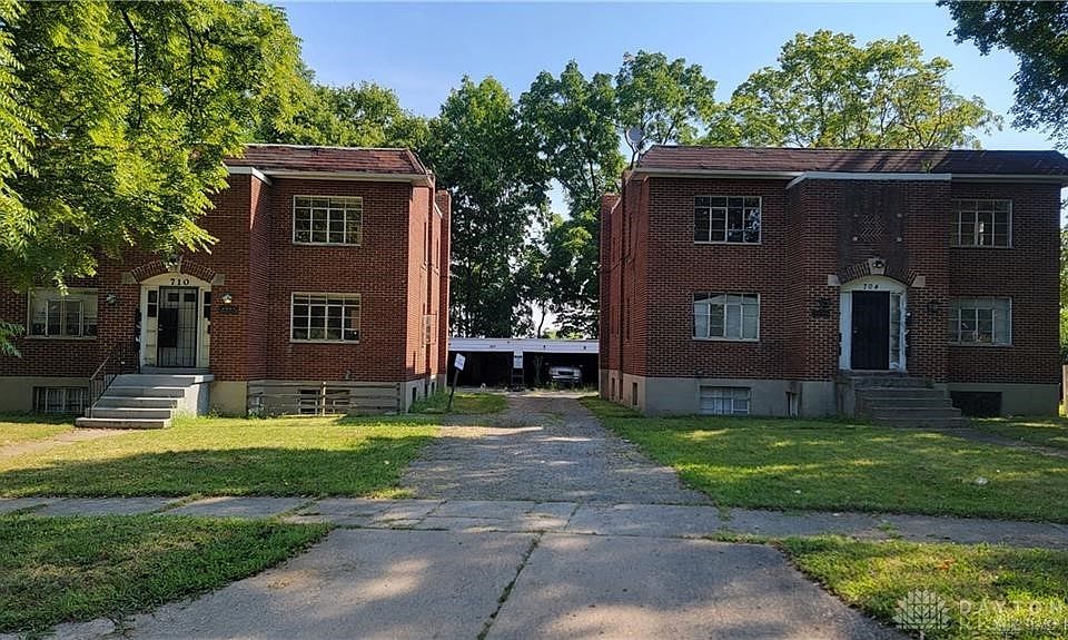 1st image of 710 Rockford Ave #704