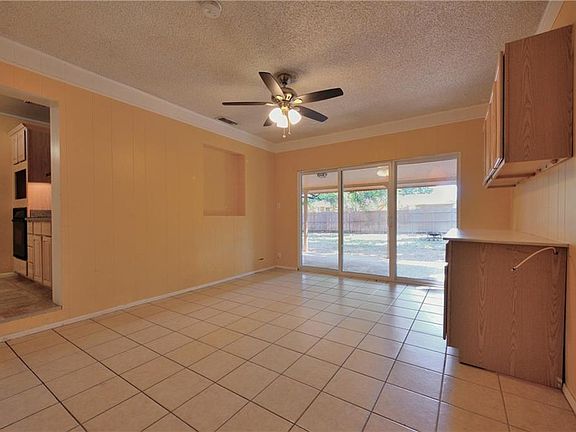 4th image of 607 Crestview Dr