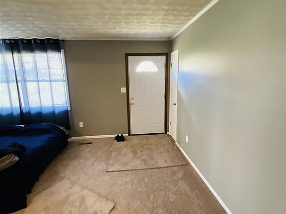 5th image of 130 Bauchman Dr