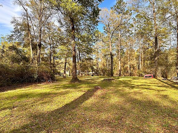 5th image of 7 Autumn Woods Way