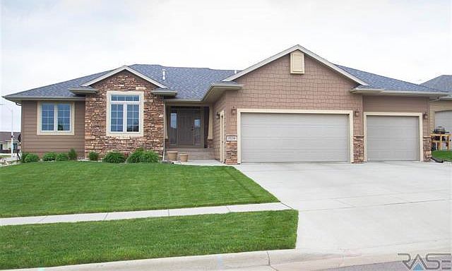 1st image of 5109 S Durham Cir