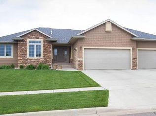 5109 S Durham Cir, Sioux Falls, SD 57108