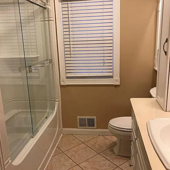 2915 Asbury St — Photo 5
