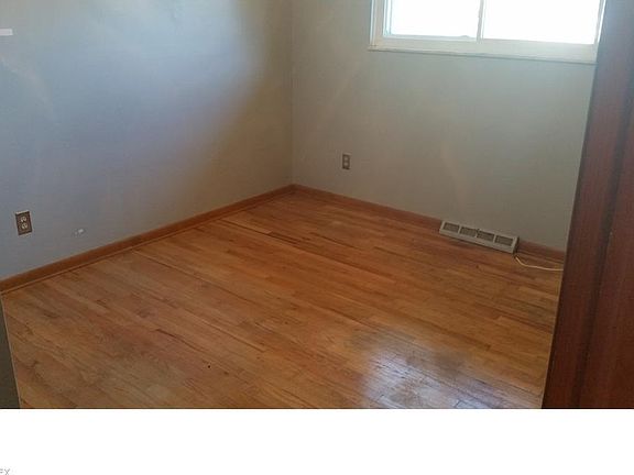 4th image of 5903 Williston Dr