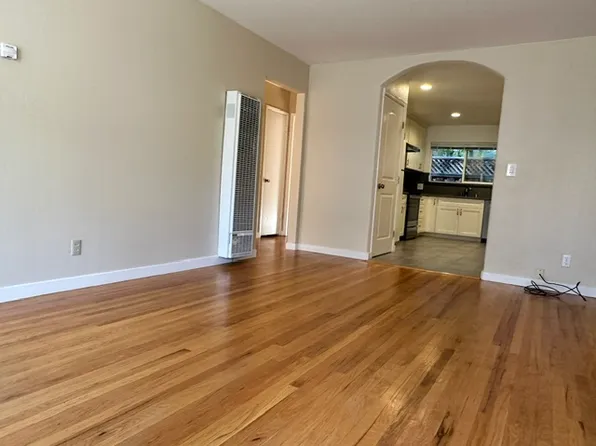 10135 Pasadena Ave #B, Cupertino, CA 95014