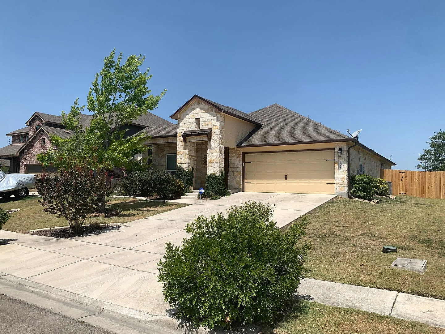 3/2 House with an Office in North Ranch Estates / Fridge, Washer, Dryer Included / Amazing Back Y... — Photo 1