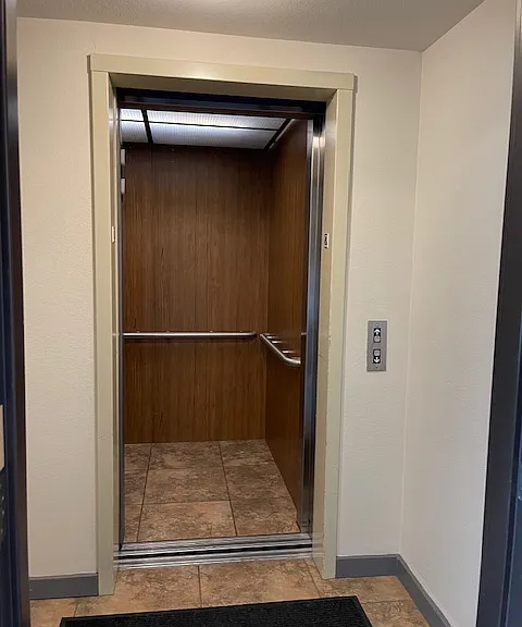 Park Place Apartments — Photo 8