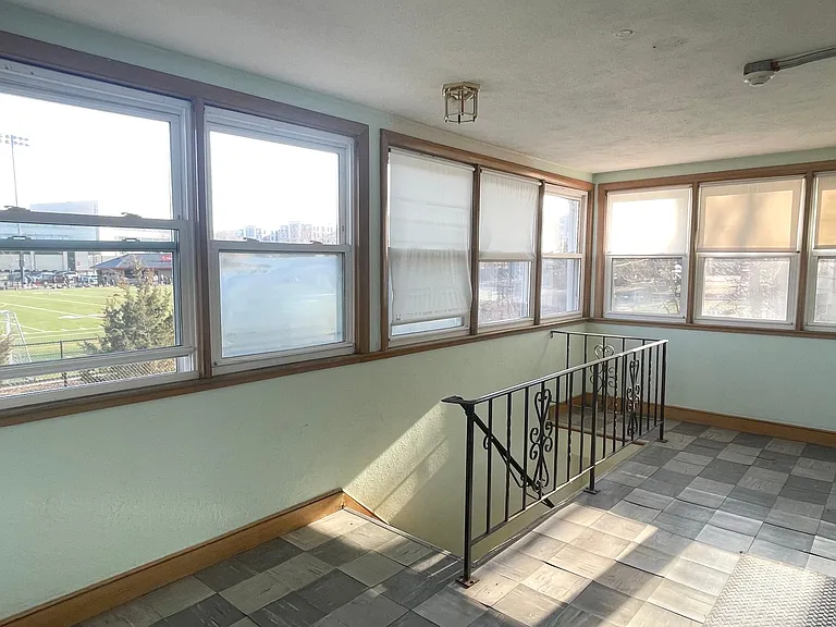 55 Kendall St #6 — Photo 16