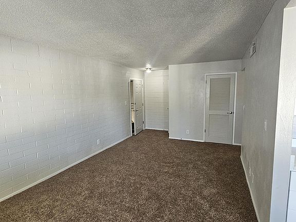 3rd image of 2575 W BERRIDGE Lane #D209