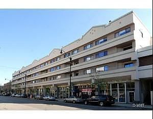 1st image of 2532 N Lincoln Ave APT 416
