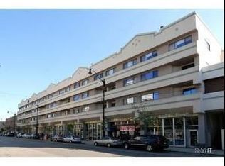 2532 N Lincoln Ave APT 416, Chicago, IL 60614