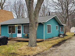 180 Coney Ave, Harsens Island, MI 48028