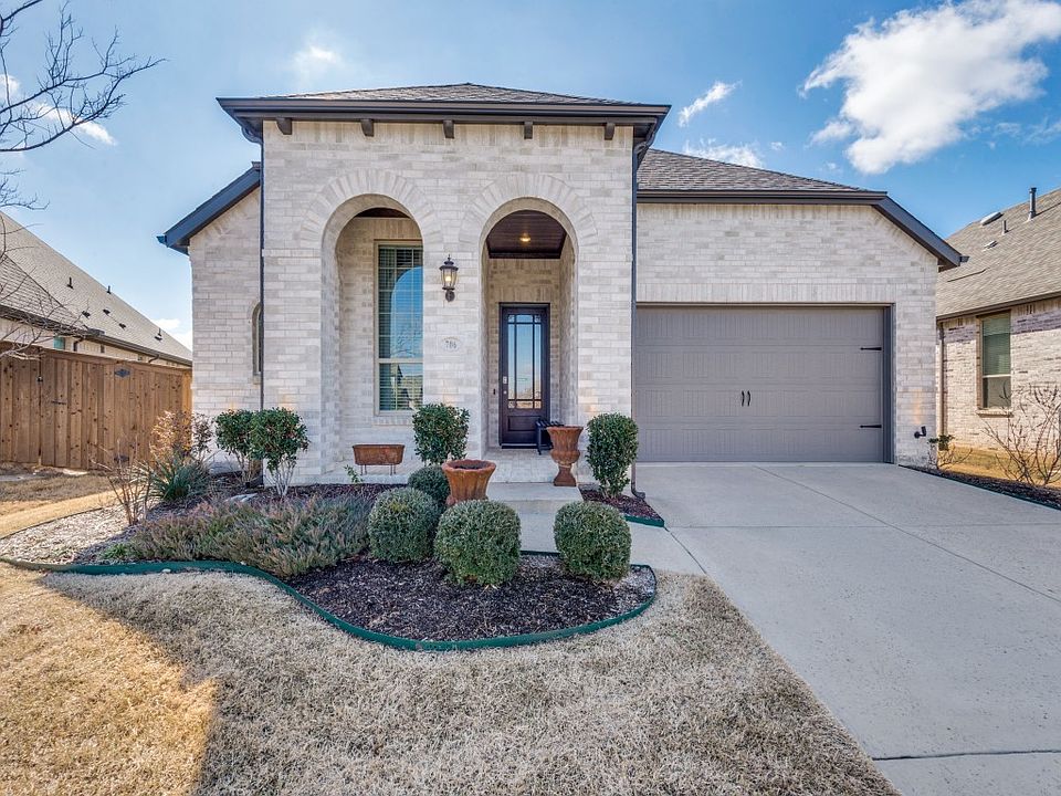1st image of 706 Westerkirk Dr