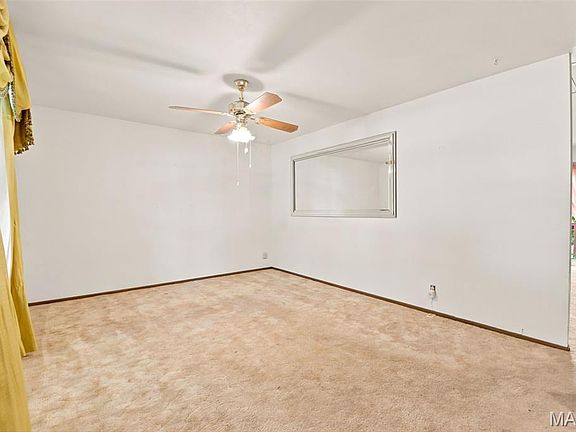 4th image of 104 Jane Dr