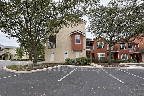 10075 Gate Pkwy N Photo 1