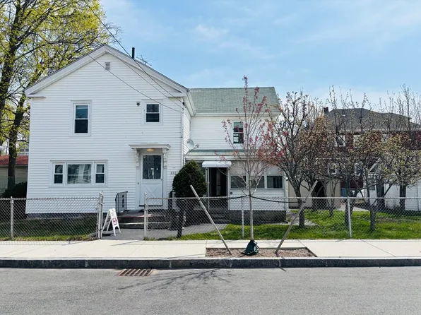 111 Arnold St, Quincy, MA 02169