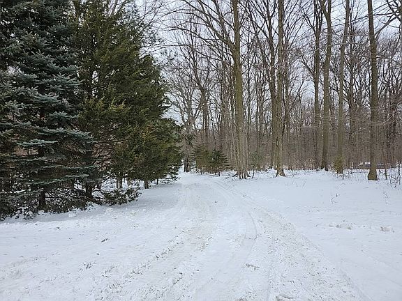 2nd image of 4696 Patterson Rd