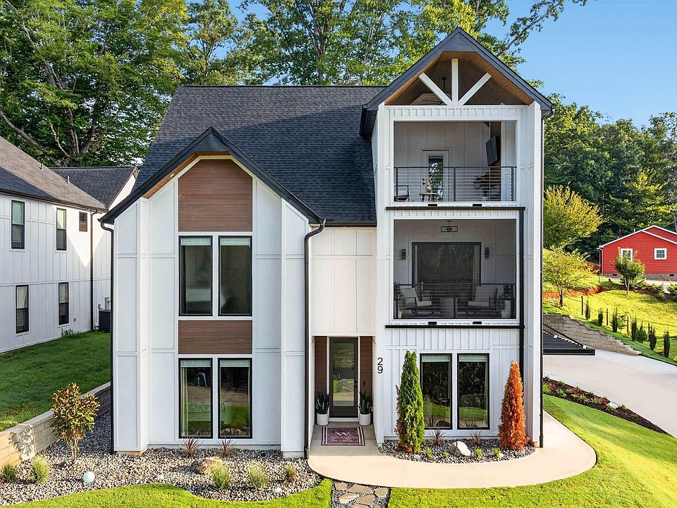 1st image of 29 Harbor Dr