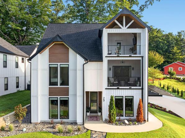 29 Harbor Dr