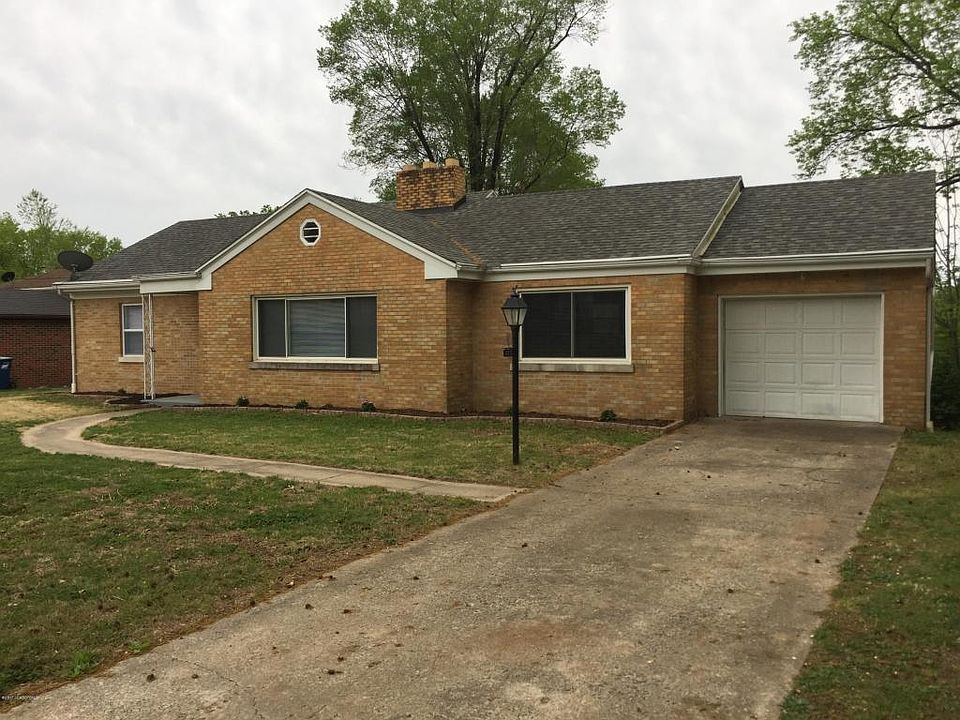 1st image of 311 Crest Dr