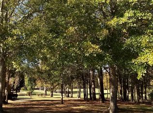 27 Lake Arbu Dr, Manning, SC 29102