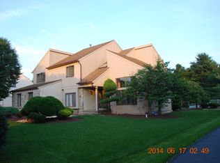 111 Windy Knoll Dr, Richboro, PA 18954