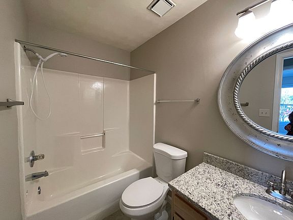 5th image of 5309 Canterford Ln