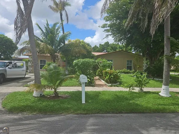 20050 NW 33rd Ave, Miami Gardens, FL 33056