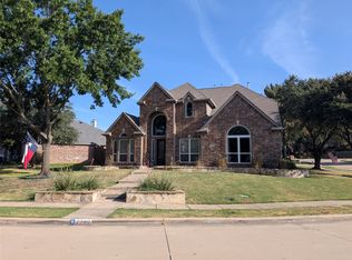 2360 Lake Forest Dr, Rockwall, TX 75087